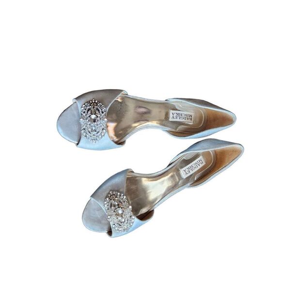 Badgley mischka size 8.5 silver heels - Picture 1 of 13
